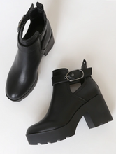 Load image into Gallery viewer, Jas Black Block Heel