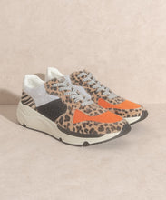 Load image into Gallery viewer, Sneaky Link Sneakers