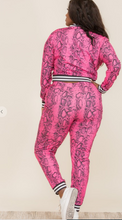 Load image into Gallery viewer, Curveologist- Pink Mamba Snakeskin Print 2 Piece Tracksuit
