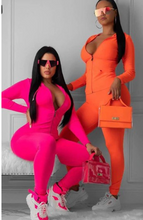 Load image into Gallery viewer, Curveologist- Starburst 2 piece Tracksuit
